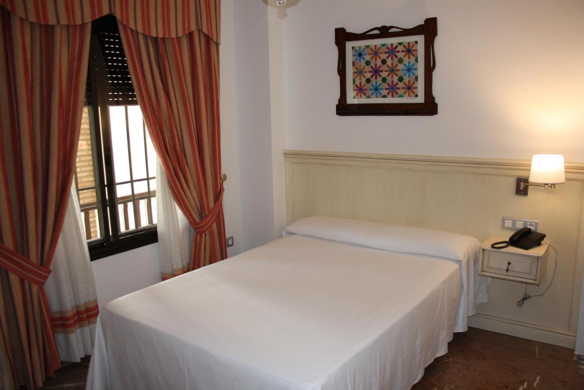 Hotel Riad Arruzafa Cordoba Oda fotoğraf